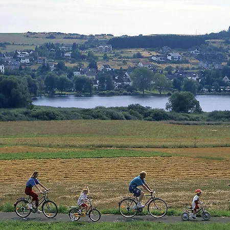 Διαμέρισμα Vulkaneifel In *